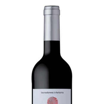 Vinho Douro Tres Bagos Reserva Tinto 0,75L                                                                                      